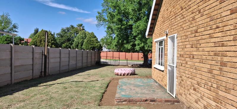 To Let 3 Bedroom Property for Rent in Meyerhof Free State